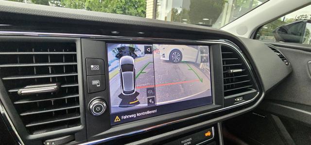 Seat Leon Sportstourer 2.0 TDI Start&Stop DSG FR ACC LED Camera 