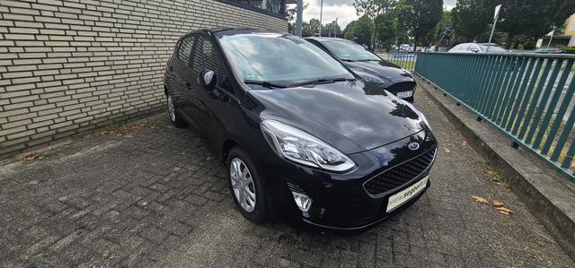 Ford Fiesta 5-Türer 1.0 EcoBoost COOL&CONNECT Camera Sitzheizung 