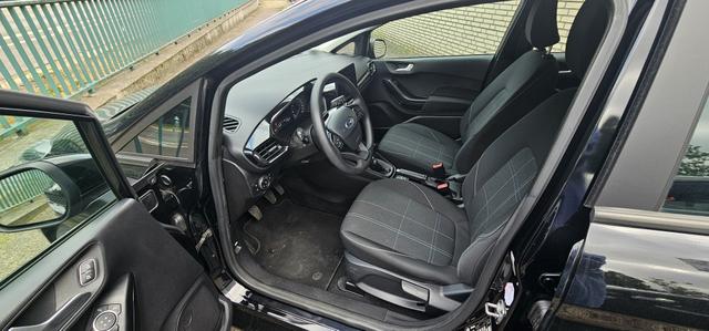 Ford Fiesta 5-Türer 1.0 EcoBoost COOL&CONNECT Camera Sitzheizung 