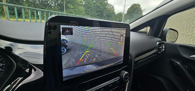 Ford Fiesta 5-Türer 1.0 EcoBoost COOL&CONNECT Camera Sitzheizung 