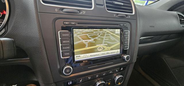 Volkswagen Golf Cabriolet 1.4 TSI Exclusive Navi Sitzheizung PPS 