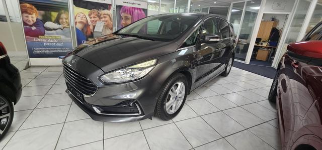 Ford S-MAX - 2.0 EcoBlue Aut. TITANIUM Navi Pano Leder Camera