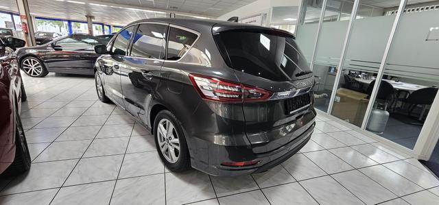 Ford S-MAX 2.0 EcoBlue Aut. TITANIUM Navi Pano Leder Camera 