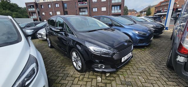 Ford S-MAX - 2.0 EcoBlue Allrad Aut. Titanium LED ACC TWA