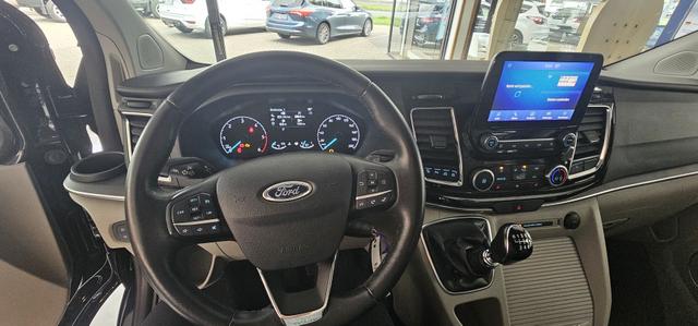Ford Tourneo Custom 320 L1H1 VA Titanium AHK Navi PPS 