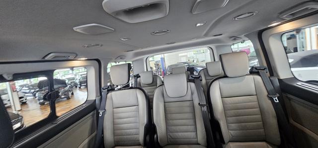 Ford Tourneo Custom 320 L1H1 VA Titanium AHK Navi PPS 