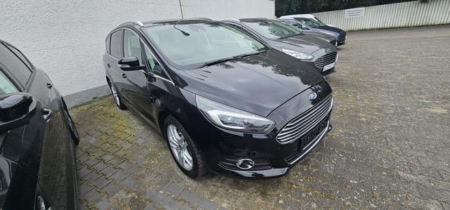 Ford S-MAX 2.0 Eco Boost Aut.Titanium Led Camera Twa 