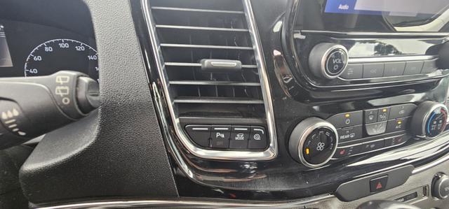 Ford Tourneo Custom 320 L1H1 VA MH Titanium Navi ACC Camera 