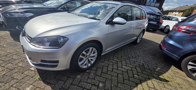 Volkswagen Golf - 1.6 TDI BlueMotionTrendline Tempomat Sitzheizung