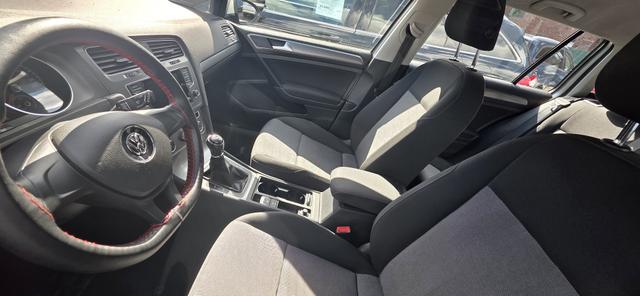Volkswagen Golf 1.6 TDI BlueMotionTrendline Tempomat Sitzheizung 