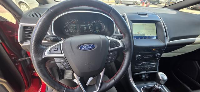 Ford S-MAX 2.0 EcoBlue ST-LINE Navi LED Camera Dab 
