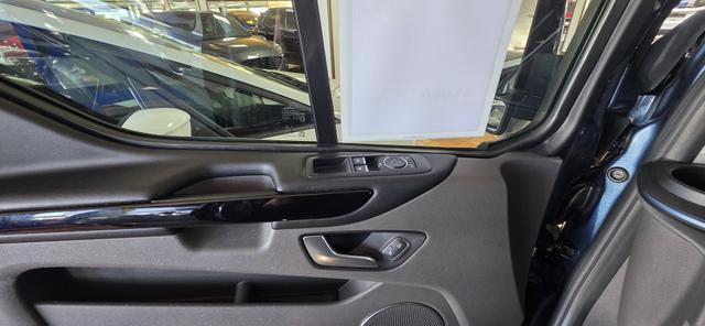 Ford Tourneo Custom 320 L1H1 VA MH Active Navi Camera DAB 