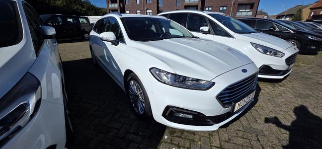 Ford Mondeo Turnier 2.0 EcoBlue Aut. Titanium AHK ACC Leder LED 