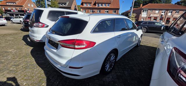 Ford Mondeo Turnier 2.0 EcoBlue Aut. Titanium AHK ACC Leder LED 