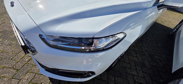 Ford Mondeo Turnier 2.0 EcoBlue Aut. Titanium AHK ACC Leder LED 