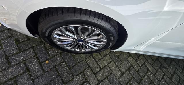 Ford Mondeo Turnier 2.0 EcoBlue Aut. Titanium AHK ACC Leder LED 