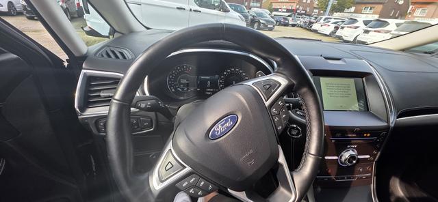 Ford S-MAX 2.0 EcoBlue Allrad Aut. VIGNALE 7 Sitzer ACC AHK 