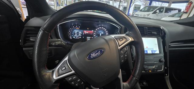 Ford Mondeo Turnier 2.0 EcoBlue Aut. ST-Line LED Camera Standheizung 