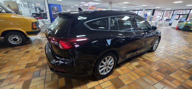 Ford Focus 1.5 EcoBlue Aut. COOL&CONNECT Navi Camera DAB 