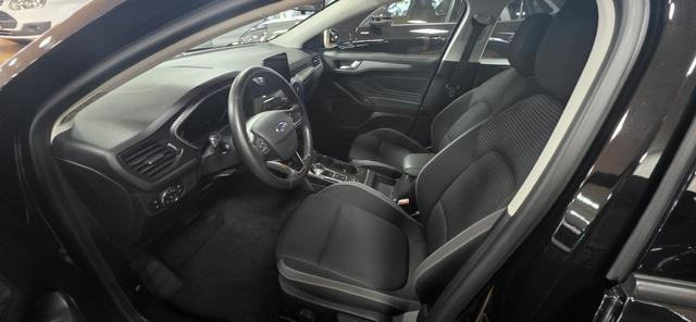 Ford Focus Turnier 1.5 EcoBlue Aut. COOL&CONNECT Navi Camera DAB 