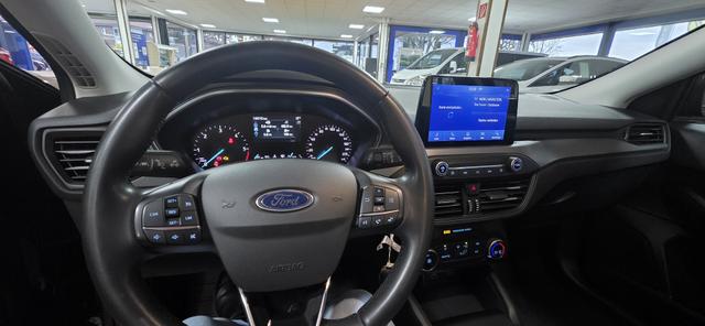 Ford Focus Turnier 1.5 EcoBlue Aut. COOL&CONNECT Navi Camera DAB 