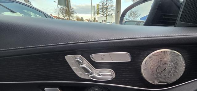 Mercedes-Benz GLC 220 d 4Matic 9G-TRONIC AHK Navi Pano Standheizung 