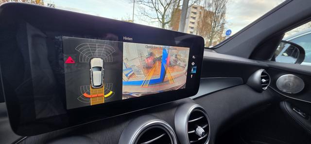 Mercedes-Benz GLC 220 d 4Matic 9G-TRONIC AHK Navi Pano Standheizung 