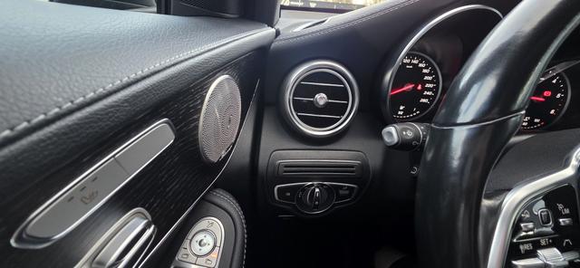 Mercedes-Benz GLC 220 d 4Matic 9G-TRONIC AHK Navi Pano Standheizung 