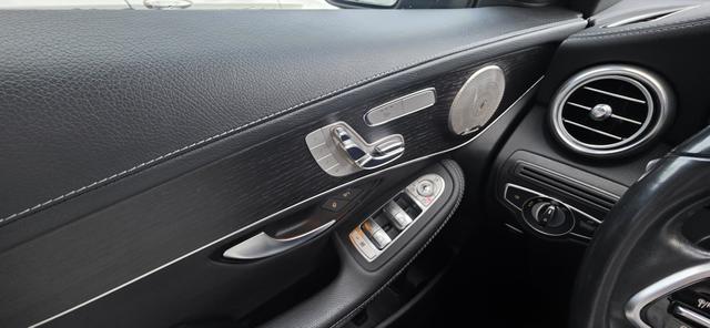 Mercedes-Benz GLC 220 d 4Matic 9G-TRONIC AHK Navi Pano Standheizung 