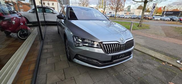 Skoda Superb Combi 2.0 TDI DSG Premium Edition AHK ACC Canton Standheizung 