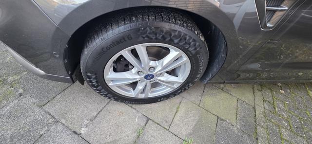 Ford S-MAX 2.0 EcoBlue Aut. TITANIUM 7 Sitzer AHK ACC LED 