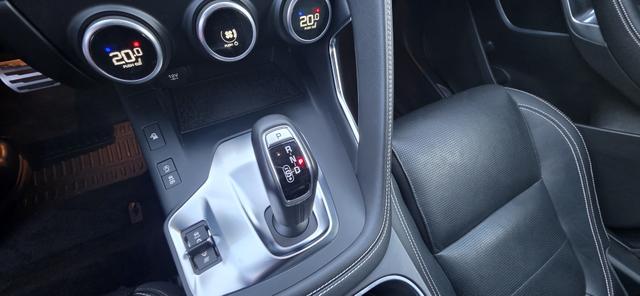 Jaguar E-Pace D180 AWD Aut. R-Dynamic SE Navi ACC TWA 