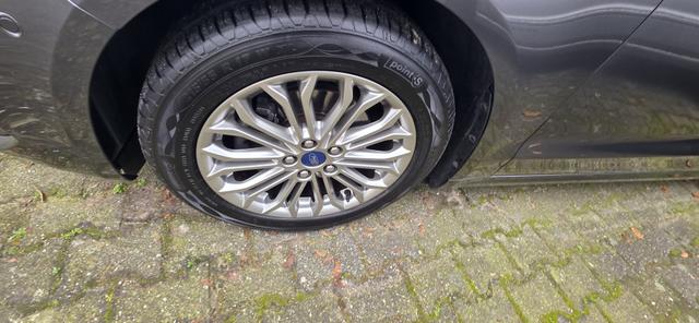 Ford Mondeo Turnier 2.0 EcoBlue Aut. Titanium ACC LED Camera 