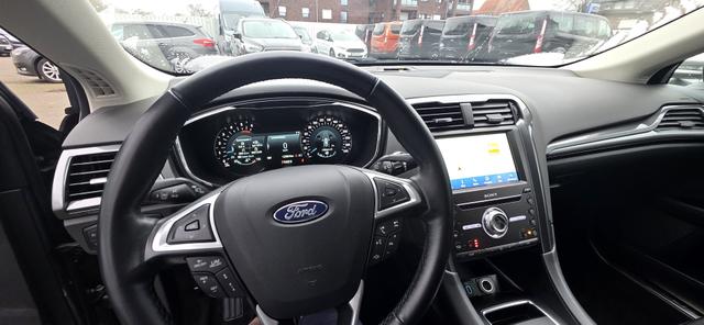 Ford Mondeo Turnier 2.0 EcoBlue Aut. Titanium ACC LED Camera 