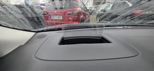 Ford Focus Turnier 2.0 EcoBlue Aut. TITANIUM Pano Camera Standheizung LED 