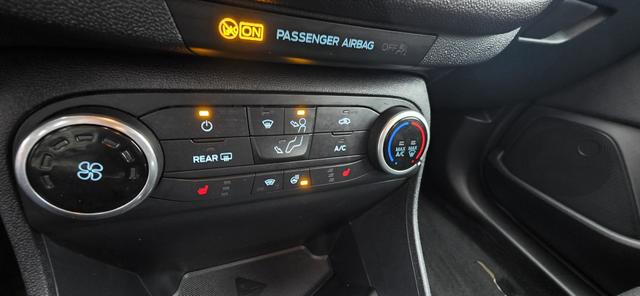 Ford Fiesta 5-T&uuml;rer 1.0 EcoBoost Aut. COOL&CONNECT PPS Sitzheizung 