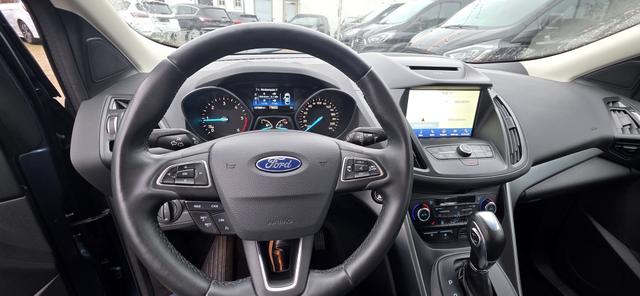 Ford Kuga 2.0 TDCi 4x4 Aut. Cool & Connect AHK Winter-Paket 