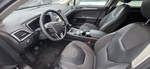 Ford Mondeo Turnier 2.0 TDCi Start-Stopp Titanium Navi Led Key-Free 