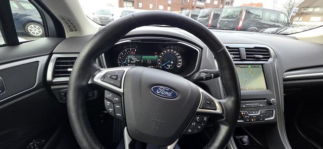 Ford Mondeo Turnier 2.0 TDCi Start-Stopp Titanium Navi Led Key-Free 