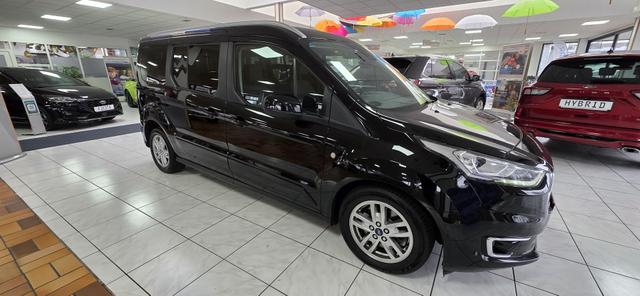 Ford Grand Tourneo 1.5 EcoBlue Aut.Titanium ACC Navi Pano Xenon 7 Sitzer 