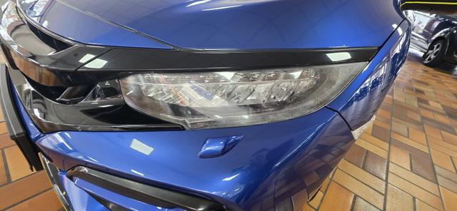 Honda Civic 1.0 i-VTEC Turbo Executive Sport Line 