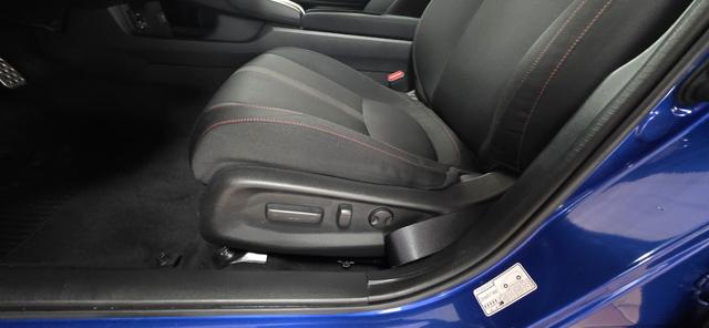 Honda Civic 1.0 i-VTEC Turbo Executive Sport Line 