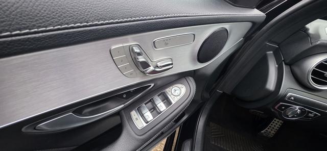 Mercedes-Benz C-Klasse T-Modell 220 d 4Matic T 9G-TRONIC AMG Line AHK LED 