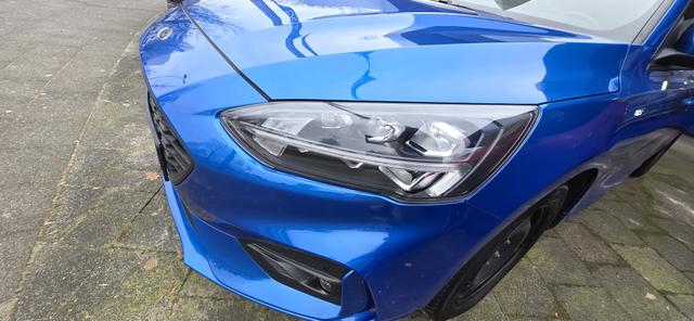 Ford Focus 1.5 EcoBoost St-Line LED Winter-Paket Navi 