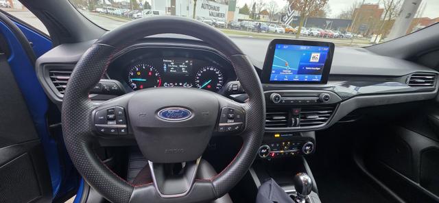 Ford Focus Turnier 1.5 EcoBoost St-Line LED Winter-Paket Navi 