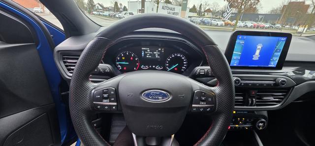 Ford Focus Turnier 1.5 EcoBoost St-Line LED Winter-Paket Navi 
