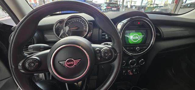 MINI Cooper D Aut. LED Navi Pepper-Paket PPS Sitzheizung 