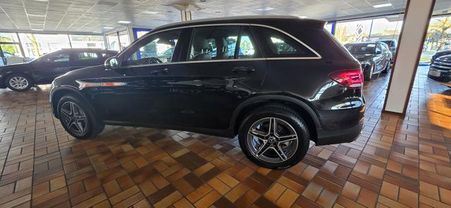 Mercedes-Benz GLC 300 e 4Matic 9G-TRONIC AMG Line Navi Led Leder 