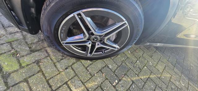 Mercedes-Benz GLC 300 de 4Matic 9G-TRONIC AMG Line AHK Pano Navi Led 