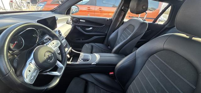Mercedes-Benz GLC 300 de 4Matic 9G-TRONIC AMG Line AHK Pano Navi Led 